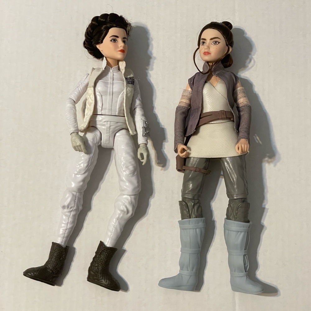 Hasbro Star Wars Forces of Destiny Leia / Rey of Jakku 11" Action Figure Dolls